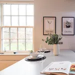Boutique 2br - Prime Uni District - Sleeps 5 Апартаменти Лідс