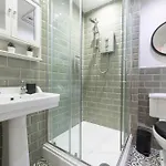 Appartement Boutique 2br - Prime Uni District - Sleeps 5 *