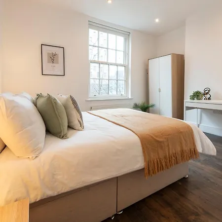 Apartman Stylish By Uni - Sleeps 5 Leeds