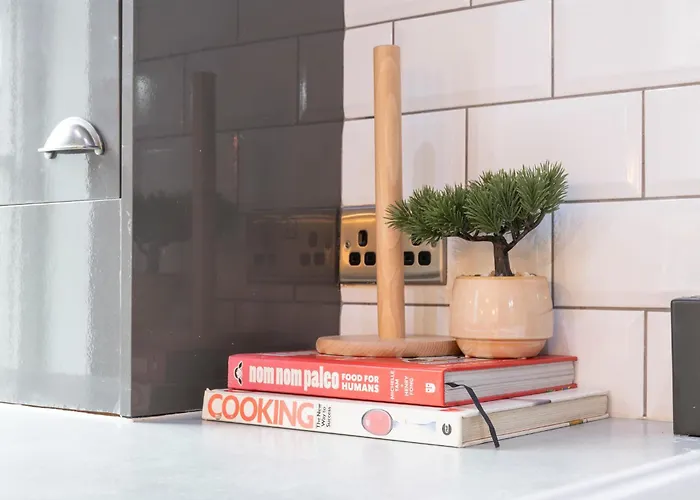 Modern 2-Bed - Sofa - Walk To Uni & Lgi Apartment Leeds (West Yorkshire)